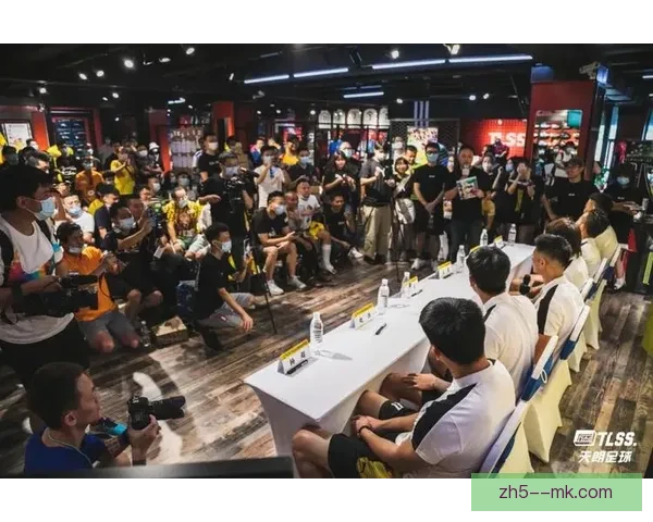 四川九牛更名后首场主场比赛激战开幕 球迷热情迎接新篇章